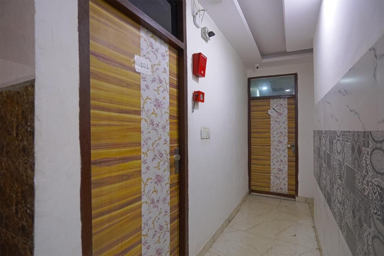 Oyo Flagship 79289 Hotel Grand Keshav Ghaziabad Luaran gambar